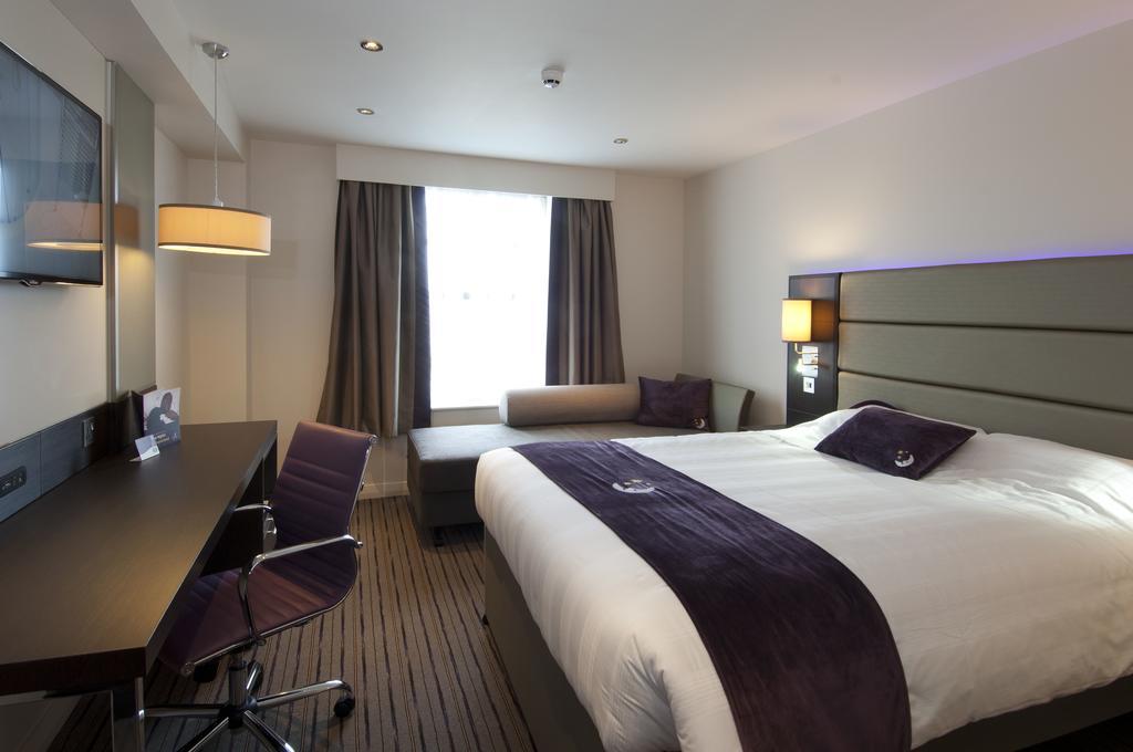 Premier Inn Dunfermline Quarto foto